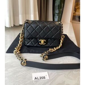 Chanel Women Pre-Loved Bag Very Good Condition